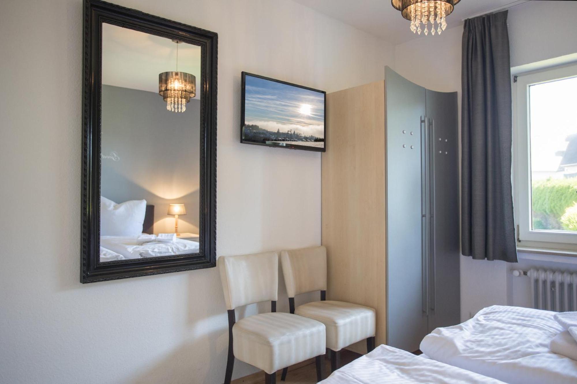 Ferienwohnung 'Kleine Auszeit Winterberg' - Am Herrenskoepfchen 4 温特贝格 外观 照片